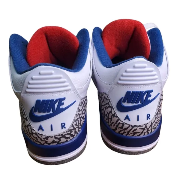 Nike Air Jordan Retro OG 3s. Men's 10.5