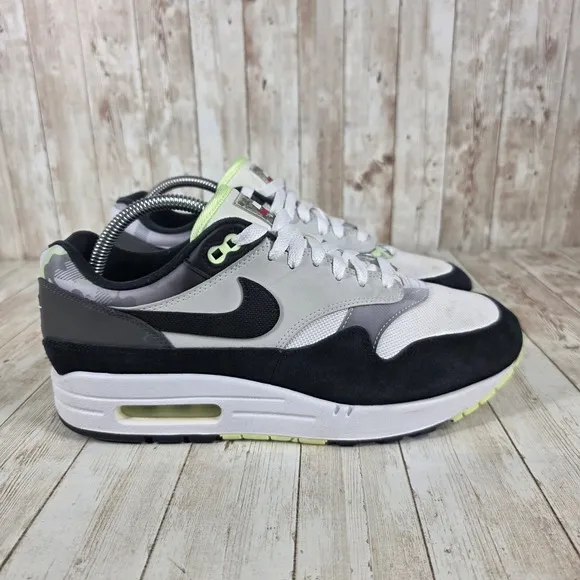 Nike Air Max 1 Premium Sneakers Camo Accents Casual Shoes US 9