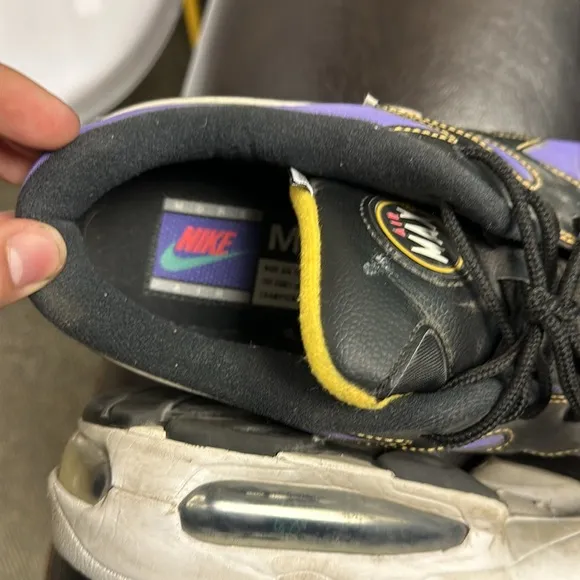 Nike AIR MAX 2 Retro Sneakers