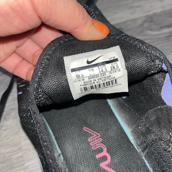 Nike Air Max 270 Black blue and pink Sneakers