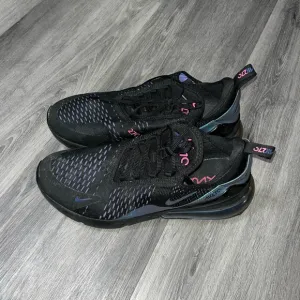 Nike Air Max 270 Black blue and pink Sneakers