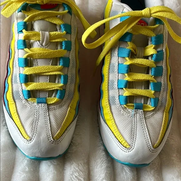 Nike Air Max 95 Blue Fury Sneakers