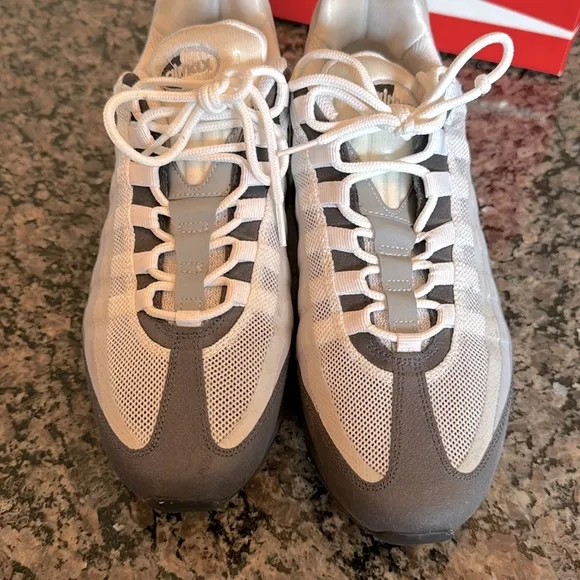 Nike Air Max 95 No Sew White and Gray Sneakers EUC 10.5