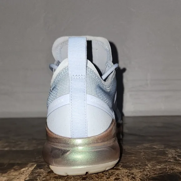 Nike Air VaporMax Flyknit Sneakers in Blue and Silver