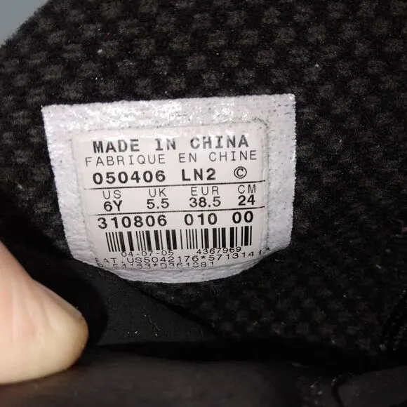 Nike Air Jordan 10 Retro Boys Pre-owned Black Basketball Sneakers - sz. 6Y