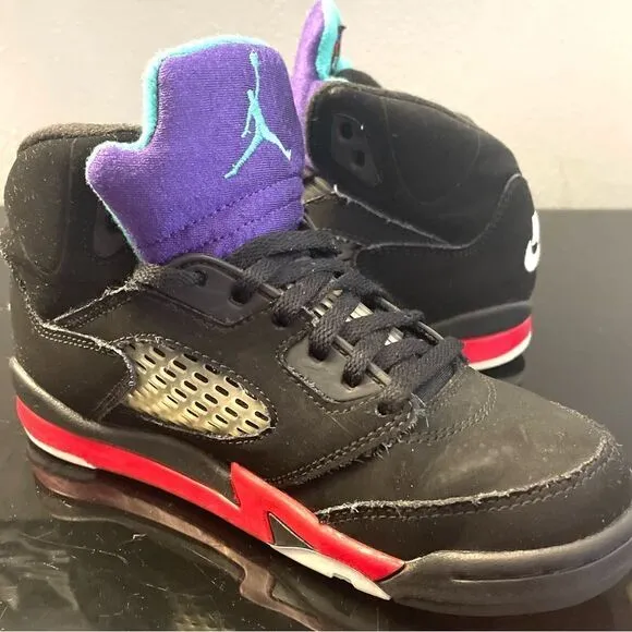 Nike Air Jordan 5 Retro &quot;Top 3&quot; Black Fire Red Metallic GrapePS SZ 1Y CZ2990-001
