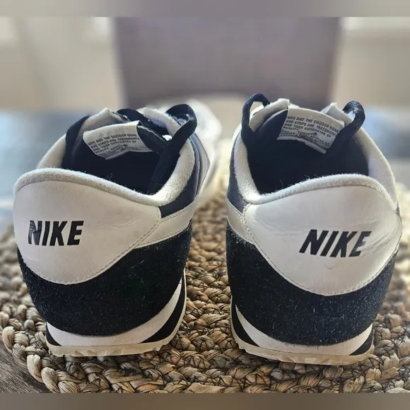 Nike Cortez Retro Black Sneakers