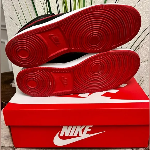 Nike Court Vision Retro Mid Bred Sneakers