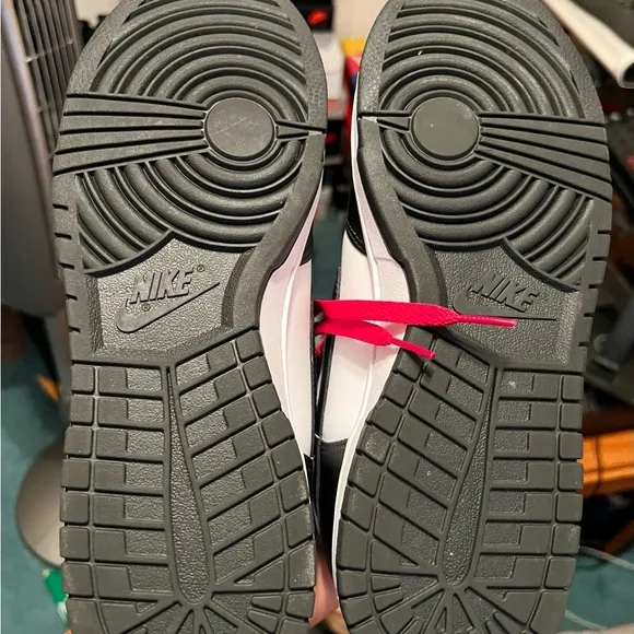 Nike Dunk Hi Panda Retro