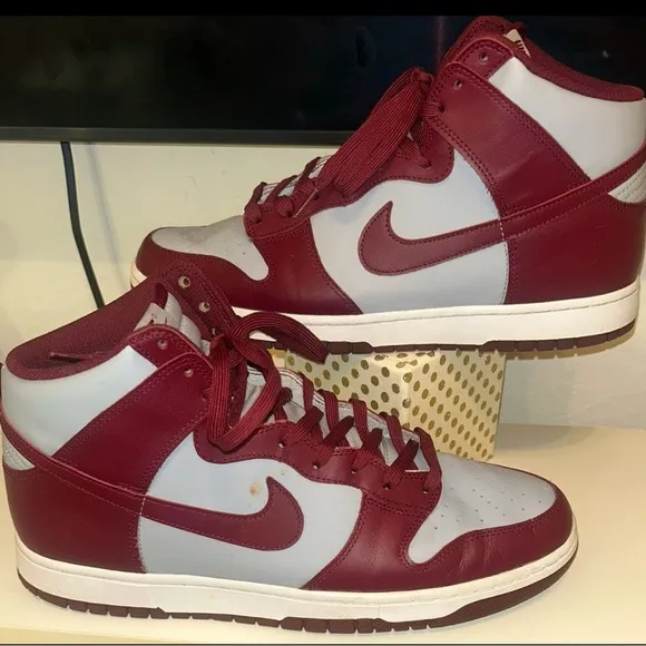 Nike dunk high retro-beetroot/gray sneakers
