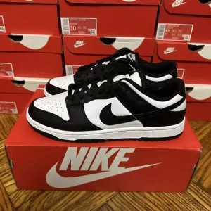 Nike Dunk Low‎ Panda Size 9.5