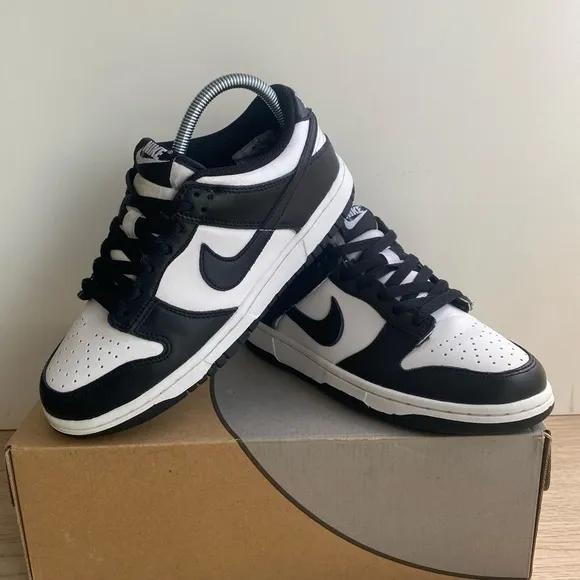 Nike Dunk Low Retro Panda Sneakers- SZ 6.5 Y- 8 W