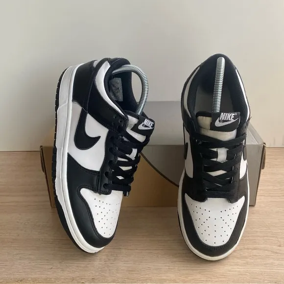 Nike Dunk Low Retro Panda Sneakers- SZ 6.5 Y- 8 W