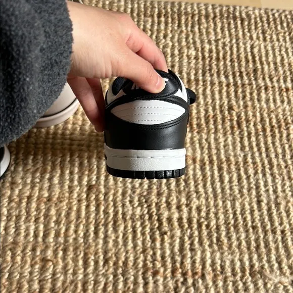 Nike Dunk Low retro panda sneakers