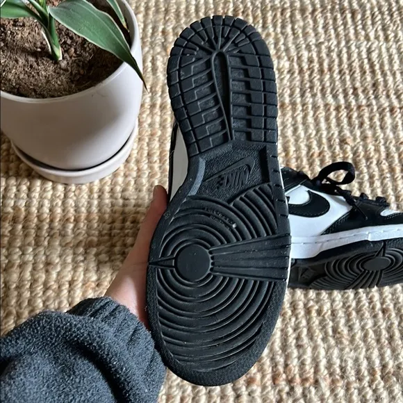 Nike Dunk Low retro panda sneakers