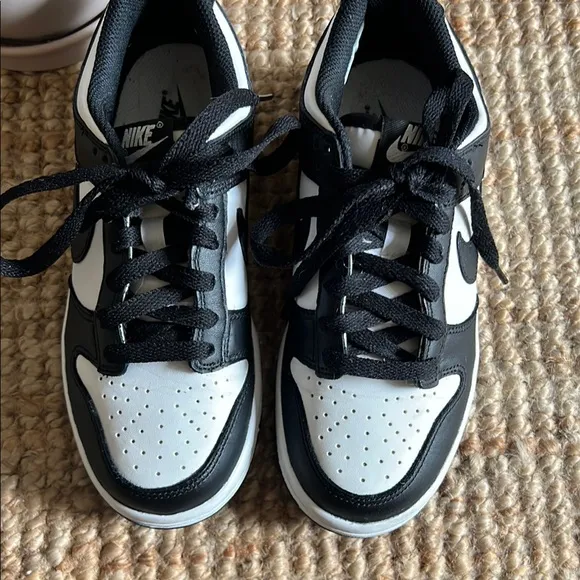 Nike Dunk Low retro panda sneakers