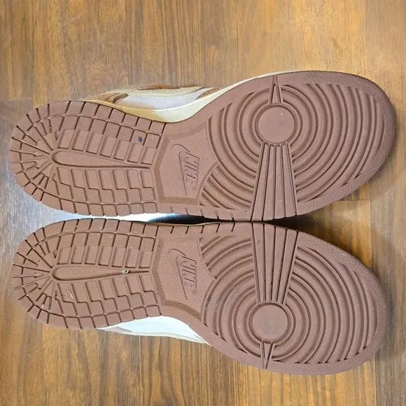 Nike Dunk Low Retro PRM “Medium Curry”