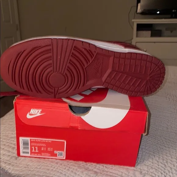 Nike Dunk Low Retro Team Red Sneakers