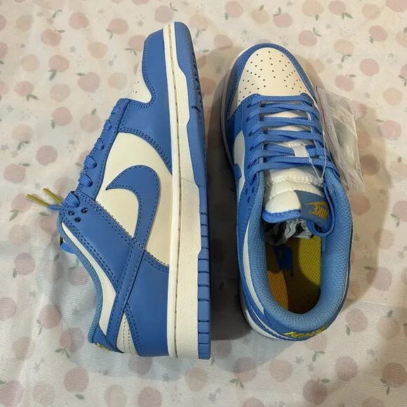 Nike Dunk Low Retro University Blue Sneakers