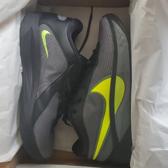 Nike Giannis Black, Gray and Neon Yellow Accents Size 10 (Men) Stay Freaky #34