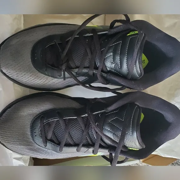 Nike Giannis Black, Gray and Neon Yellow Accents Size 10 (Men) Stay Freaky #34