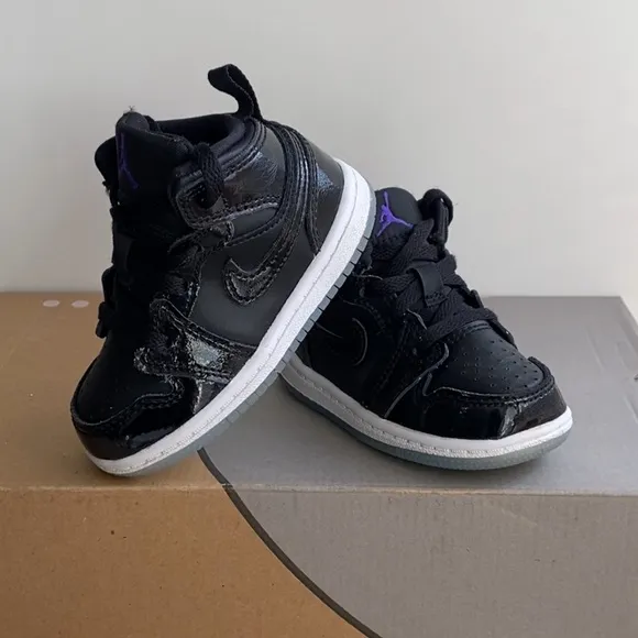 Nike Jordan 1 Mid &quot;Space Jam&quot; Toddler sneakers- SZ 6 C