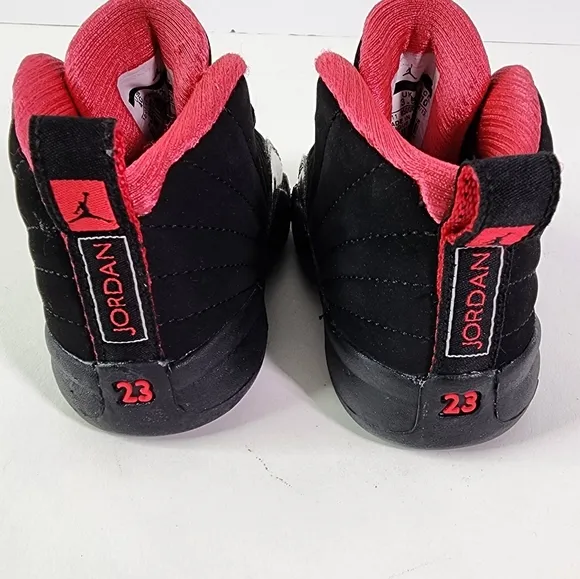 Nike Jordan 12 Retro sneakers ( Rare)