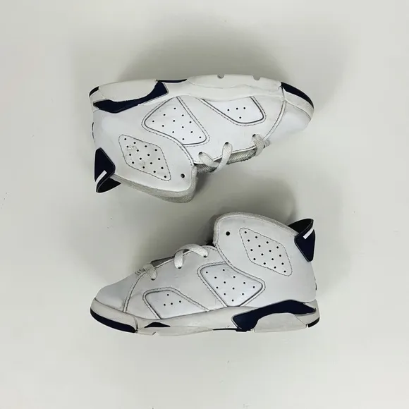 Nike Jordan Kids Air Jordan 6 Retro &quot;Midnight Navy 2022&quot; Sneakers 9C