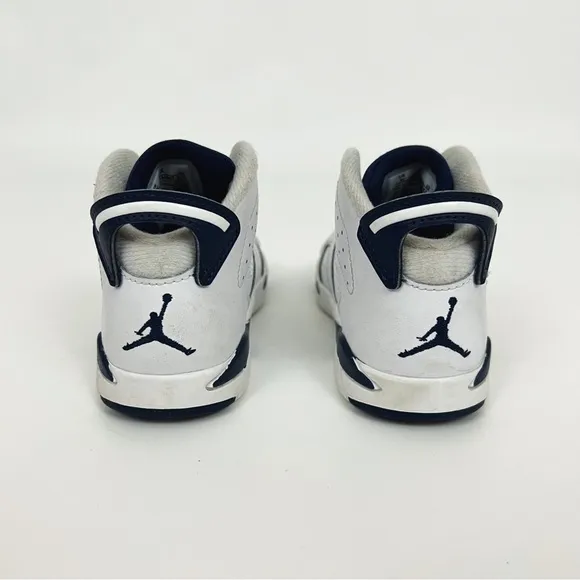 Nike Jordan Kids Air Jordan 6 Retro &quot;Midnight Navy 2022&quot; Sneakers 9C