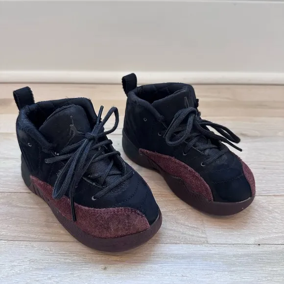 Nike Jordan Kids Black and Burgundy Sneakers