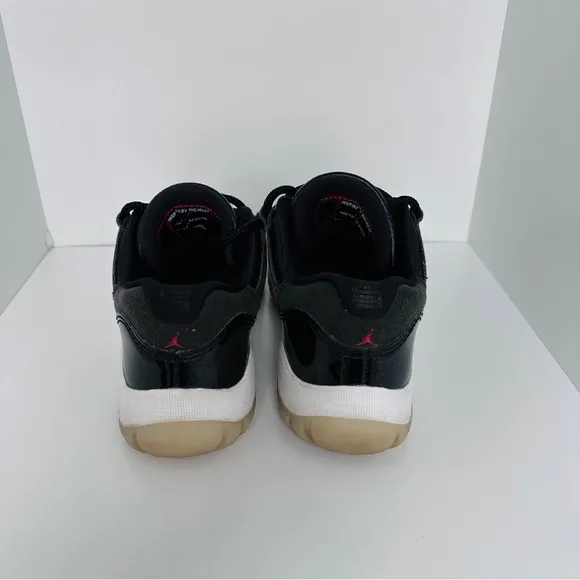 Nike Kids Air Jordan 11 Retro Black Leather Sneakers Size 1Y