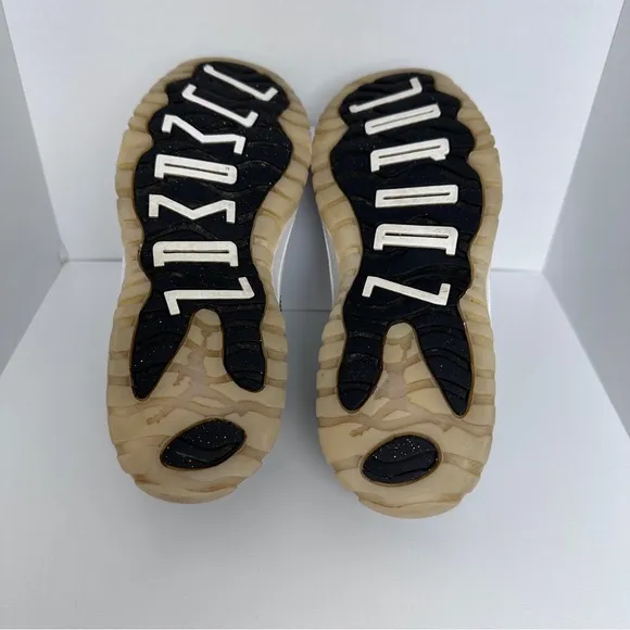 Nike Kids Air Jordan 11 Retro Black Leather Sneakers Size 1Y