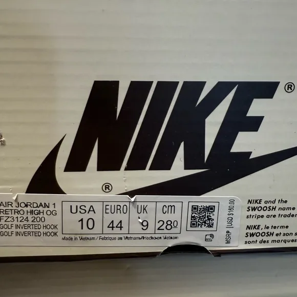 Nike Men's Black and Brown Sneakers