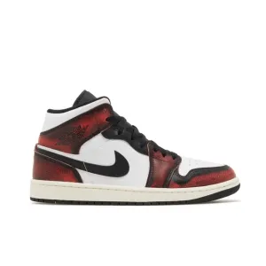 Nike Men's Red and Black Sneakers