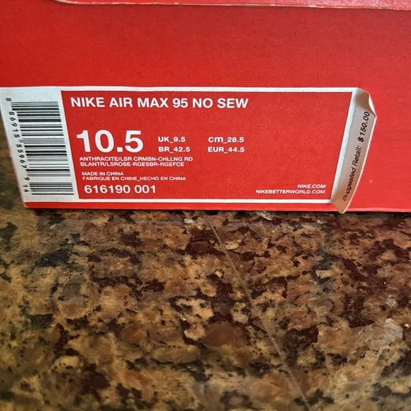 Nike Red and Black Air Max Sneakers EUC 10.5