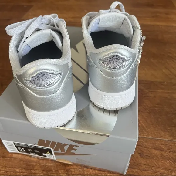 Nike Youth Air Jordan Retro Low OG Sneakers