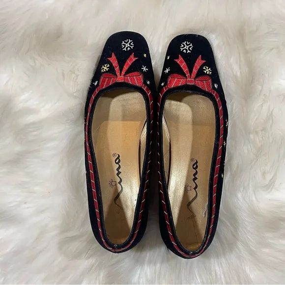 NINA Black Velvet Embroidered Flats
