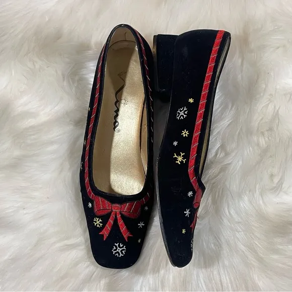 NINA Black Velvet Embroidered Flats