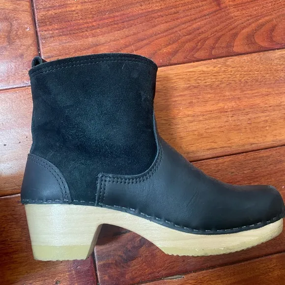 No. 6 Shearling Black boot