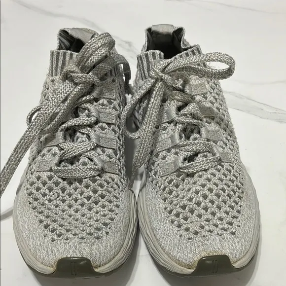 NOBULL Stylish Knit Sneakers