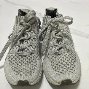 NOBULL Stylish Knit Sneakers