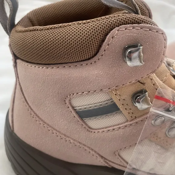 Nordic Beige Hiking Boots