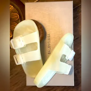 NW originally Box Made in Italy Balenciaga White Sandals. Size C 38. USA size 8