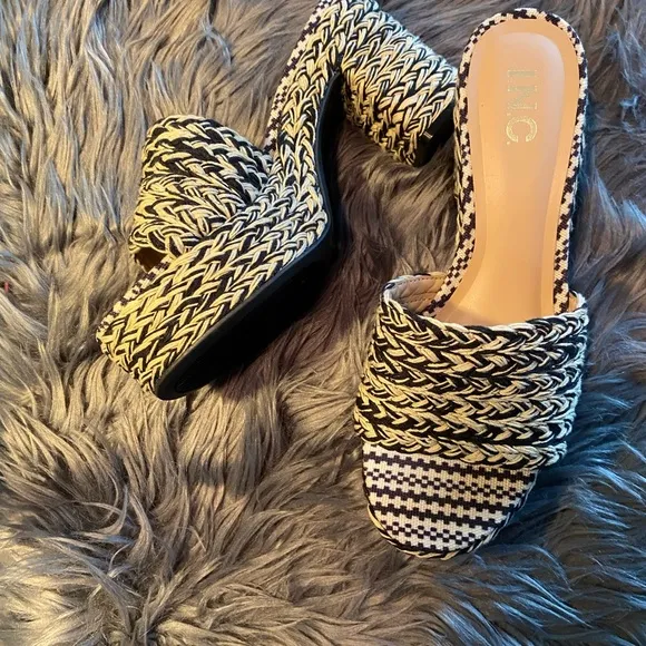 NW U.N.C. International Concepts Women’s Hazila Espadrille Slide Wedge Sandals