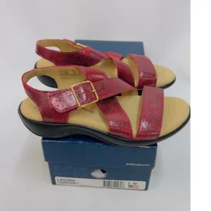 NWB! SAS Women's Laguna Flat Sandals, Cabernet, 5 M