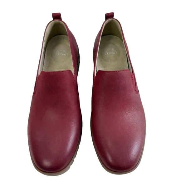 NWOB Dansko Linley Mini Wedge Loafers Women's Size 37/ US 6.5-7
