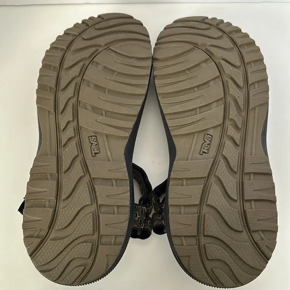NWOB Teva Men's Winsted Sandal