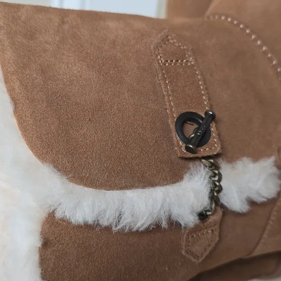 NWOB UGG Estera Shearling Suede Leather Ankle Boots Tan