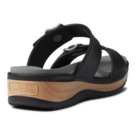 NWOT Dansko Kandi Eva Sandal, Size 37