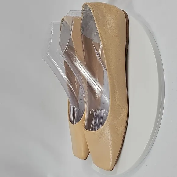 NWOT Sarto Flexa Amaya Ballet Flats Slip-On Square Toe Leather Italy Beige 10